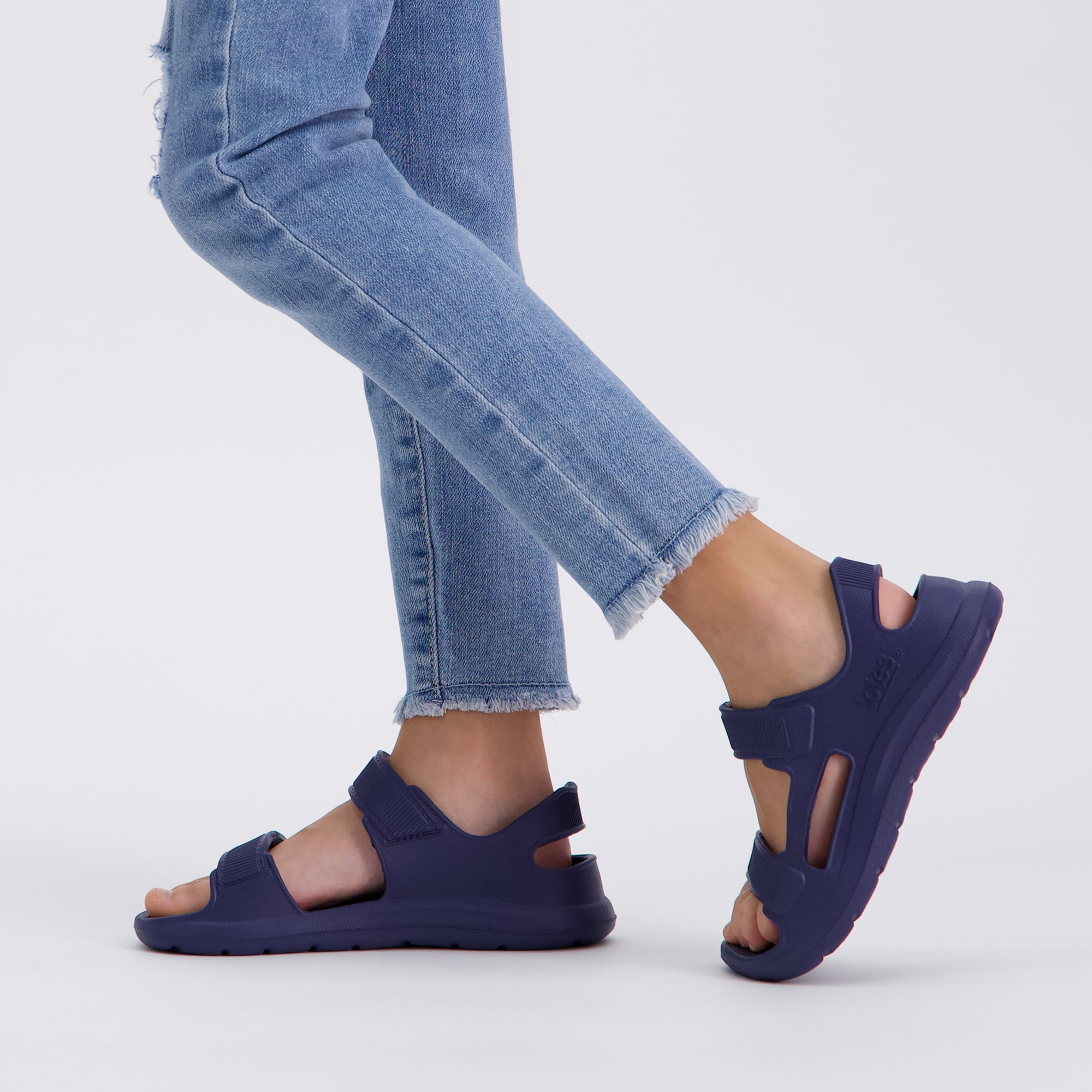 Kid's Riley Sport Sandal - Image 24